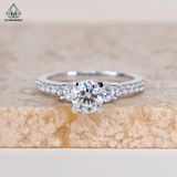  RX477 5.4mm Nhẫn nữ 4 chấu đai mỏng 