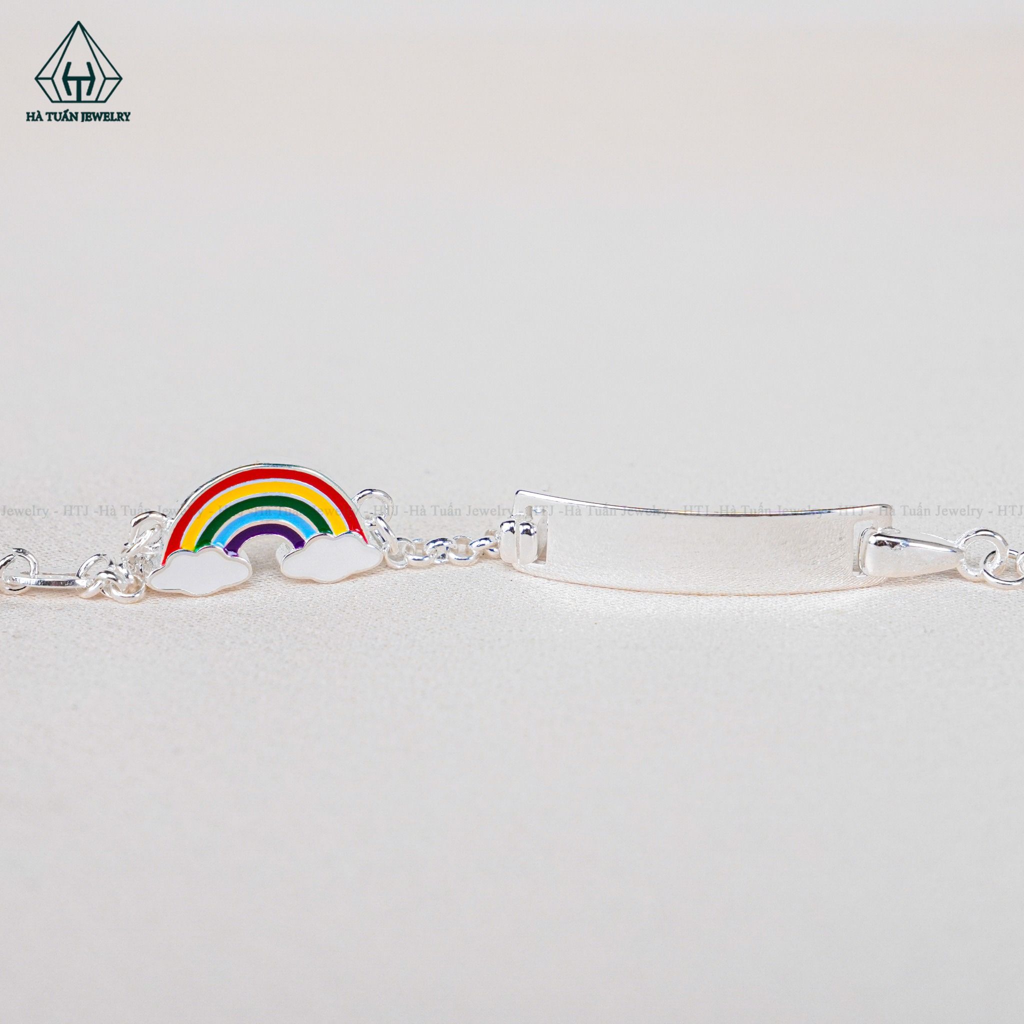  BB044 Lắc tay bé gắn charm cầu vòng 