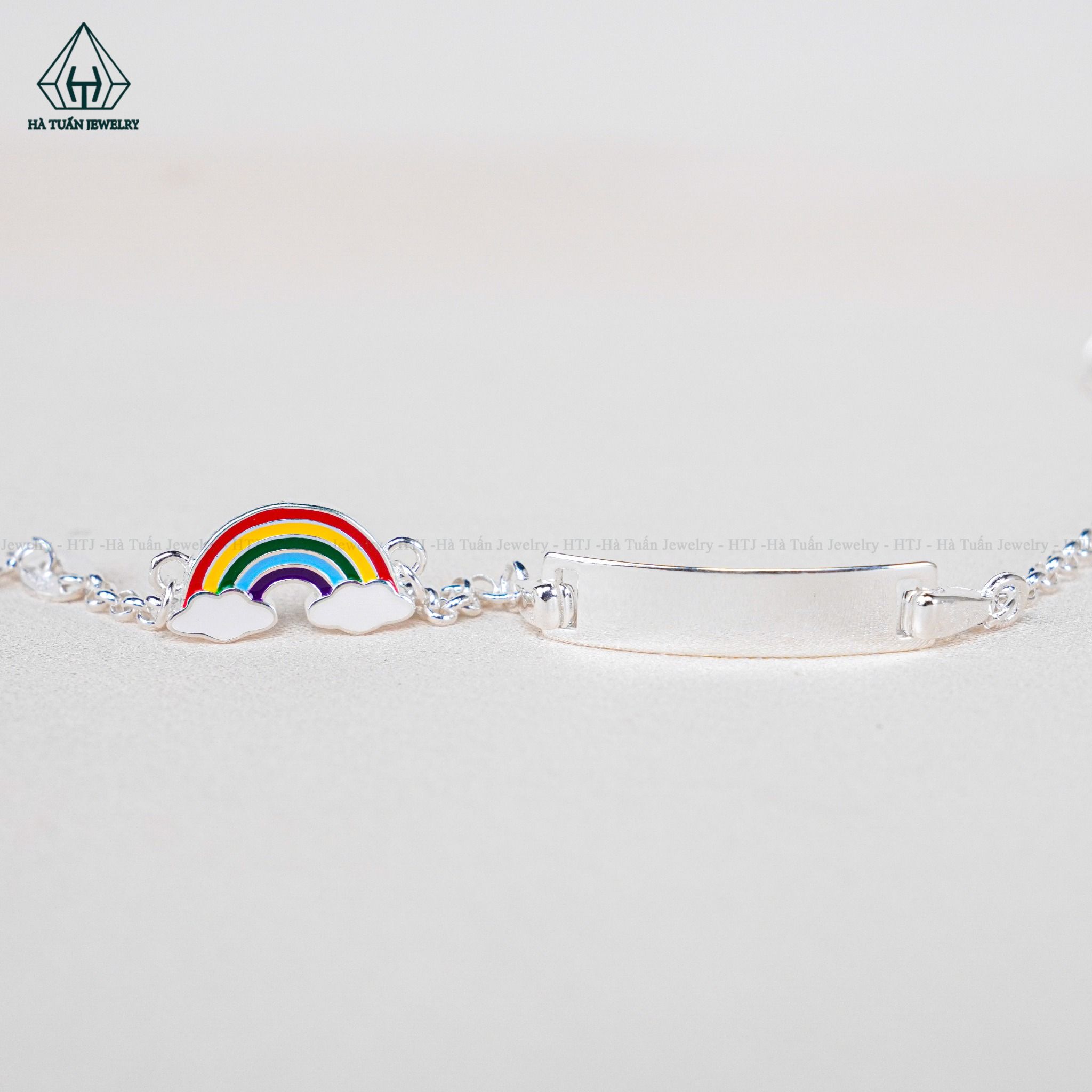  BB044 Lắc tay bé gắn charm cầu vòng 