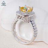  R939 Nhẫn nữ Radiant 6*8 