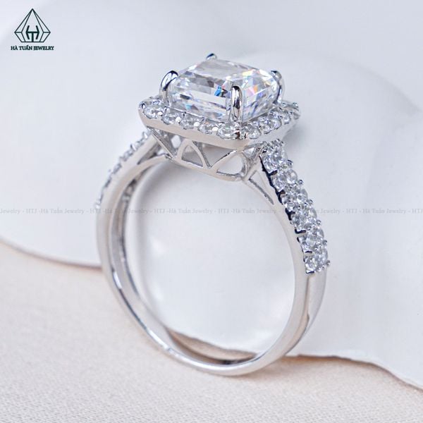  R940 Nhẫn nữ chủ CZ Cushion 7mm 