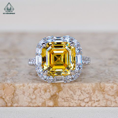 R944 Nhẫn nữ Asscher CZ Vàng 10mm