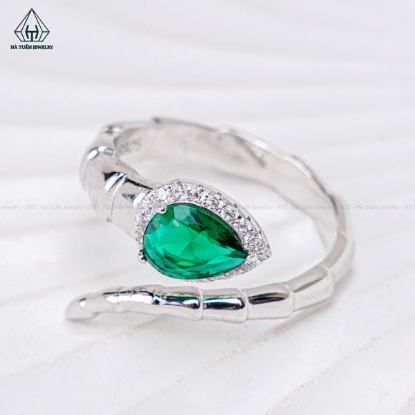  R948 Nhẫn nữ rắn đầu xanh 