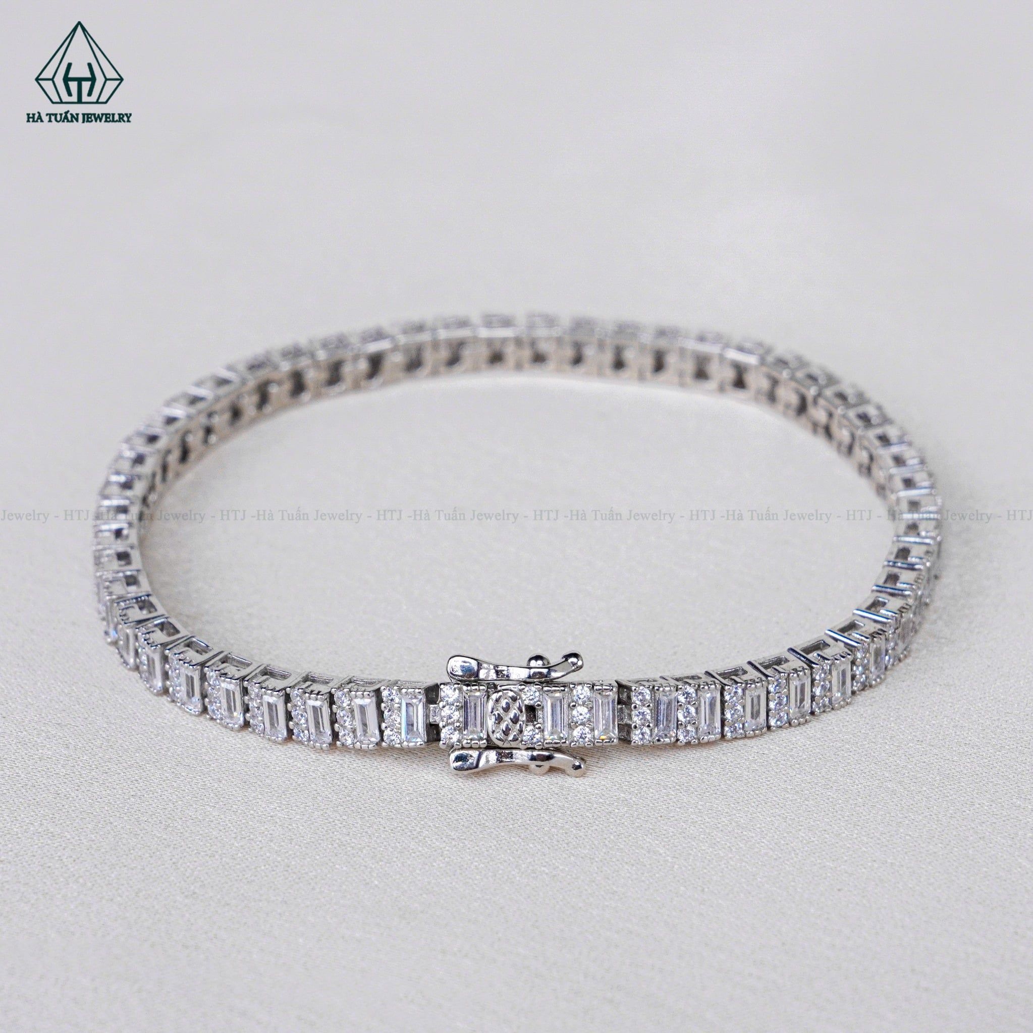  B931 Lắc tay full cz phối đá baguette 