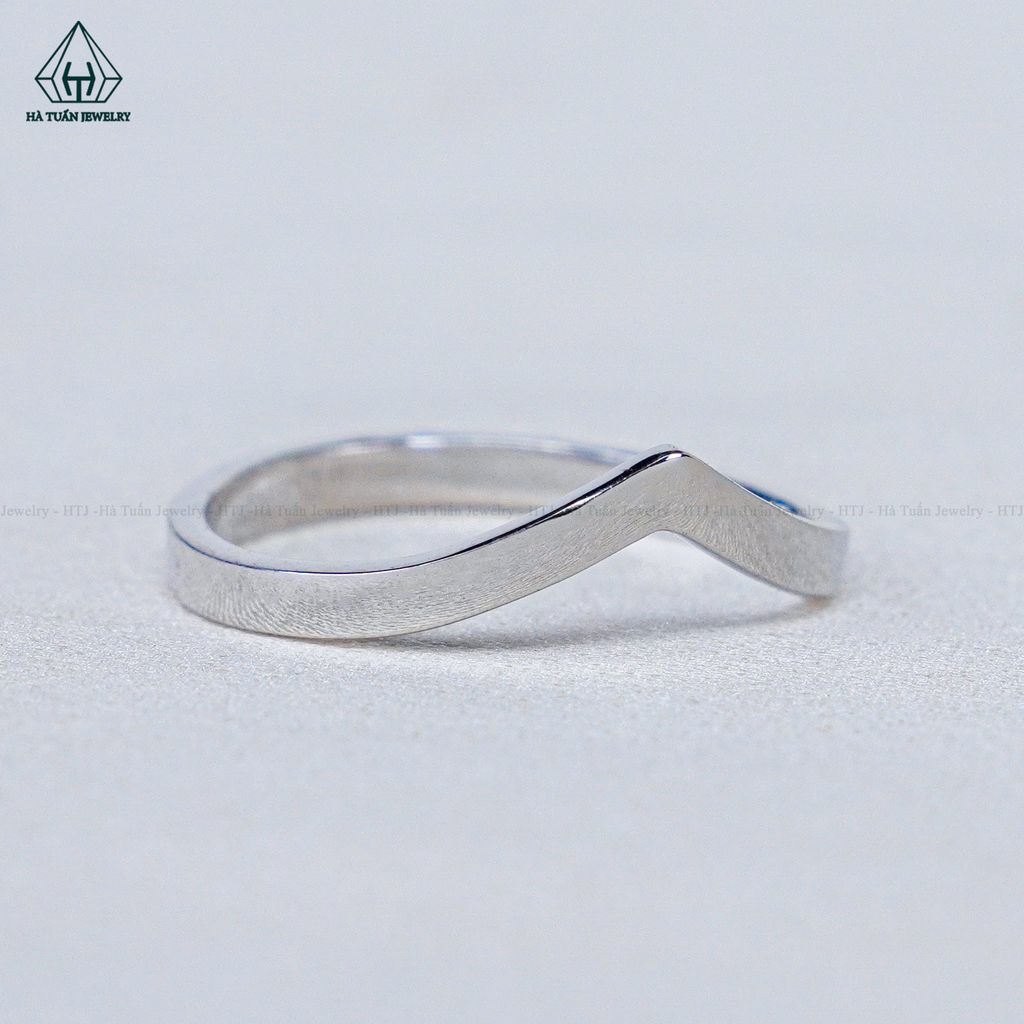 R950 Nhẫn nữ trơn