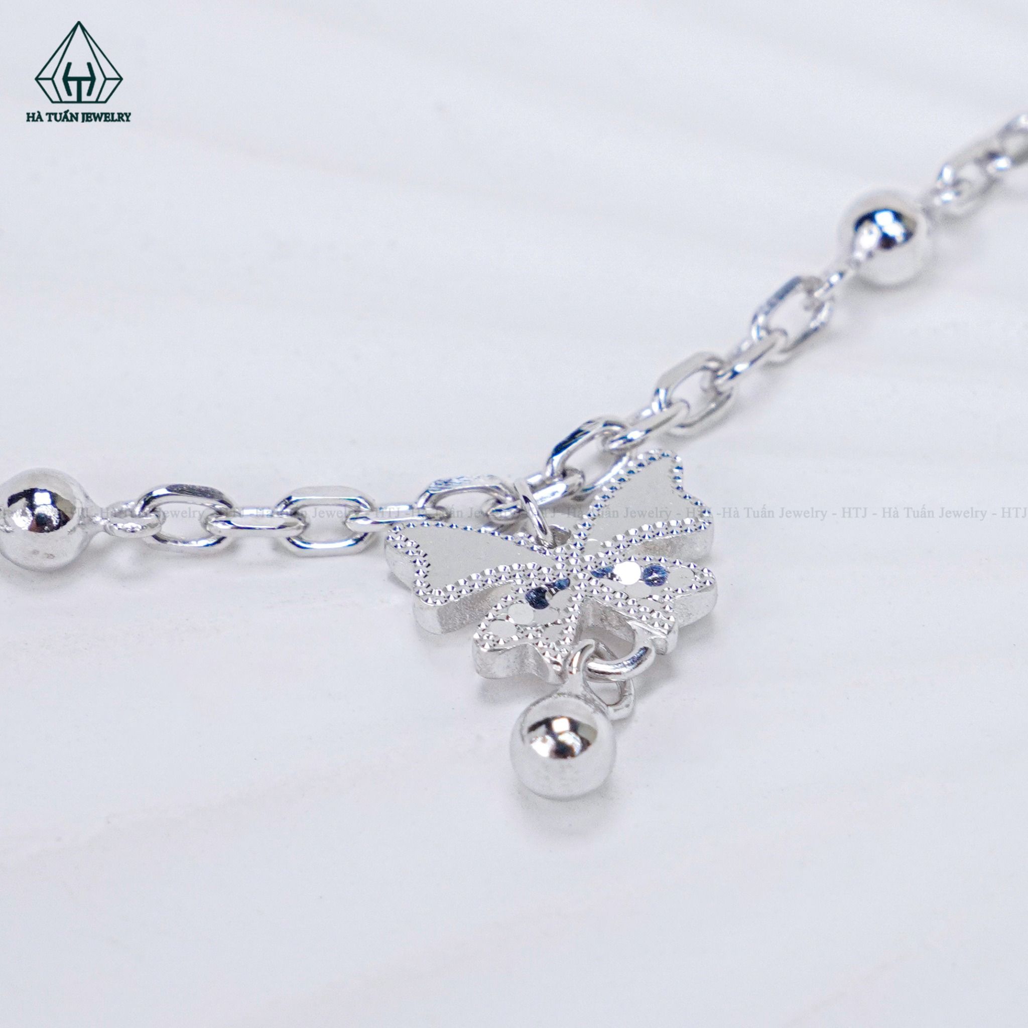  B963 Lắc tay nơ bướm vảy cá 