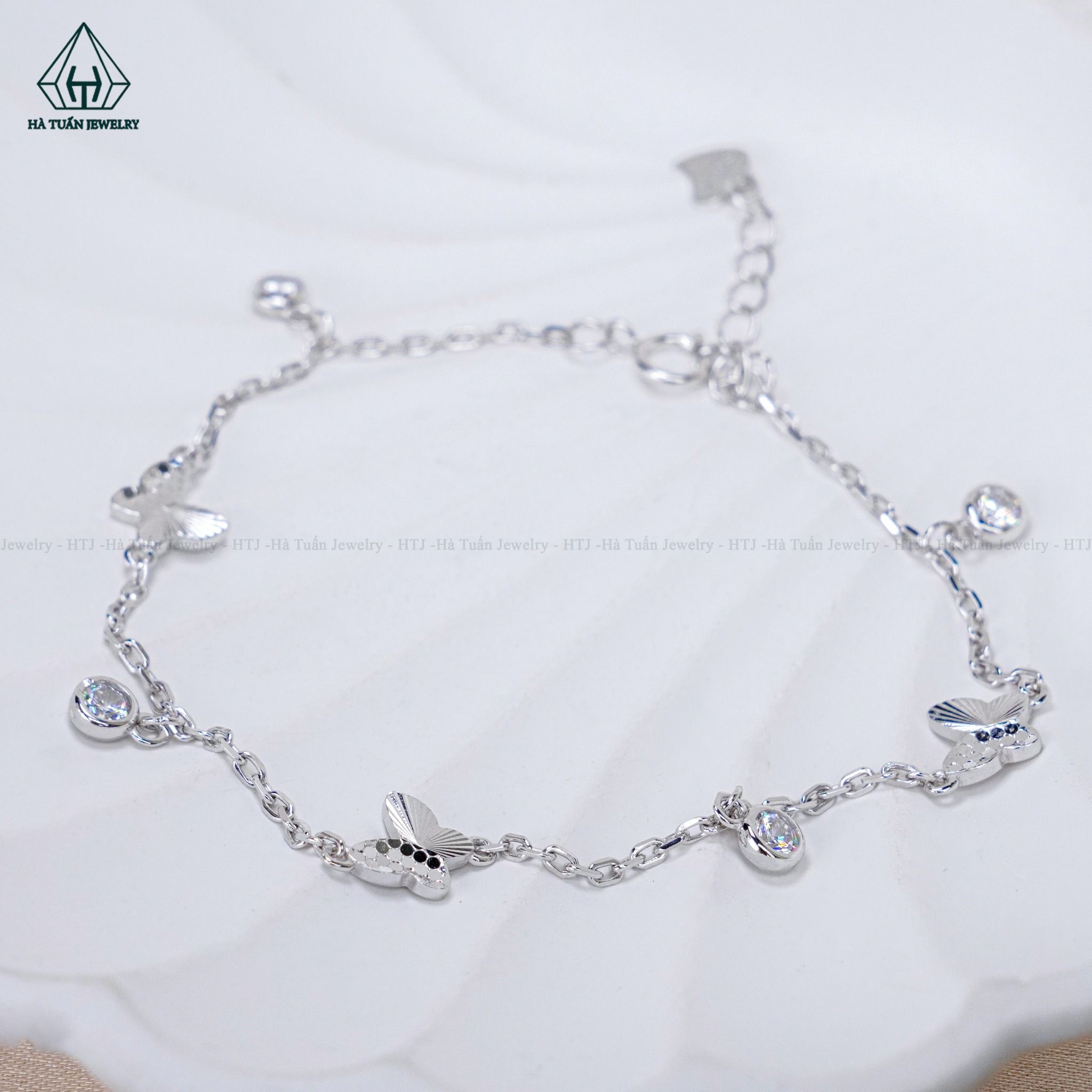  B964 Lắc tay bướm vảy cá 