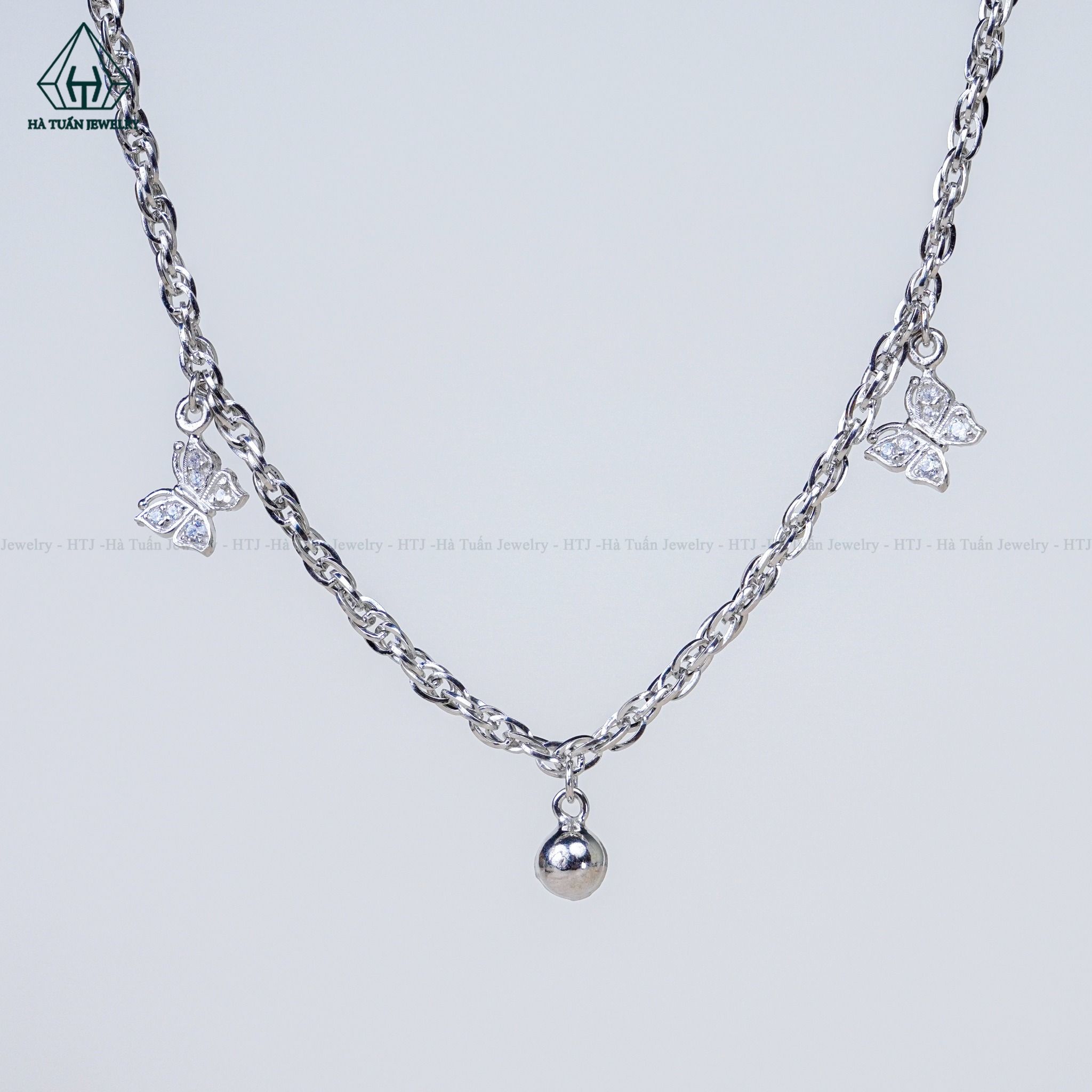  A437 Lắc chân bướm rơi 