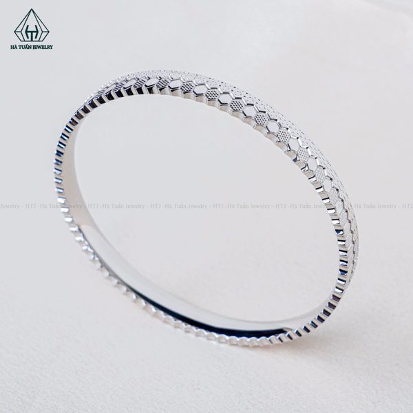  B981 Vòng tay móc máy 