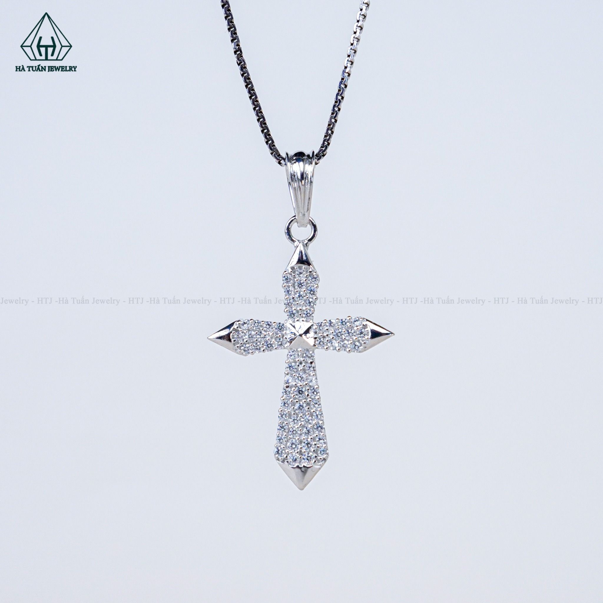  P411 Mặt dây chuyền thánh giá 