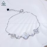  B004 lắc tay cỏ 4 lá 