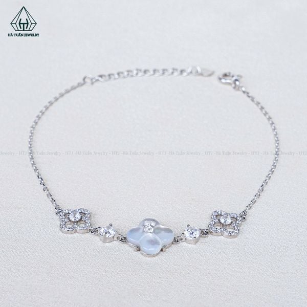  B004 lắc tay cỏ 4 lá 