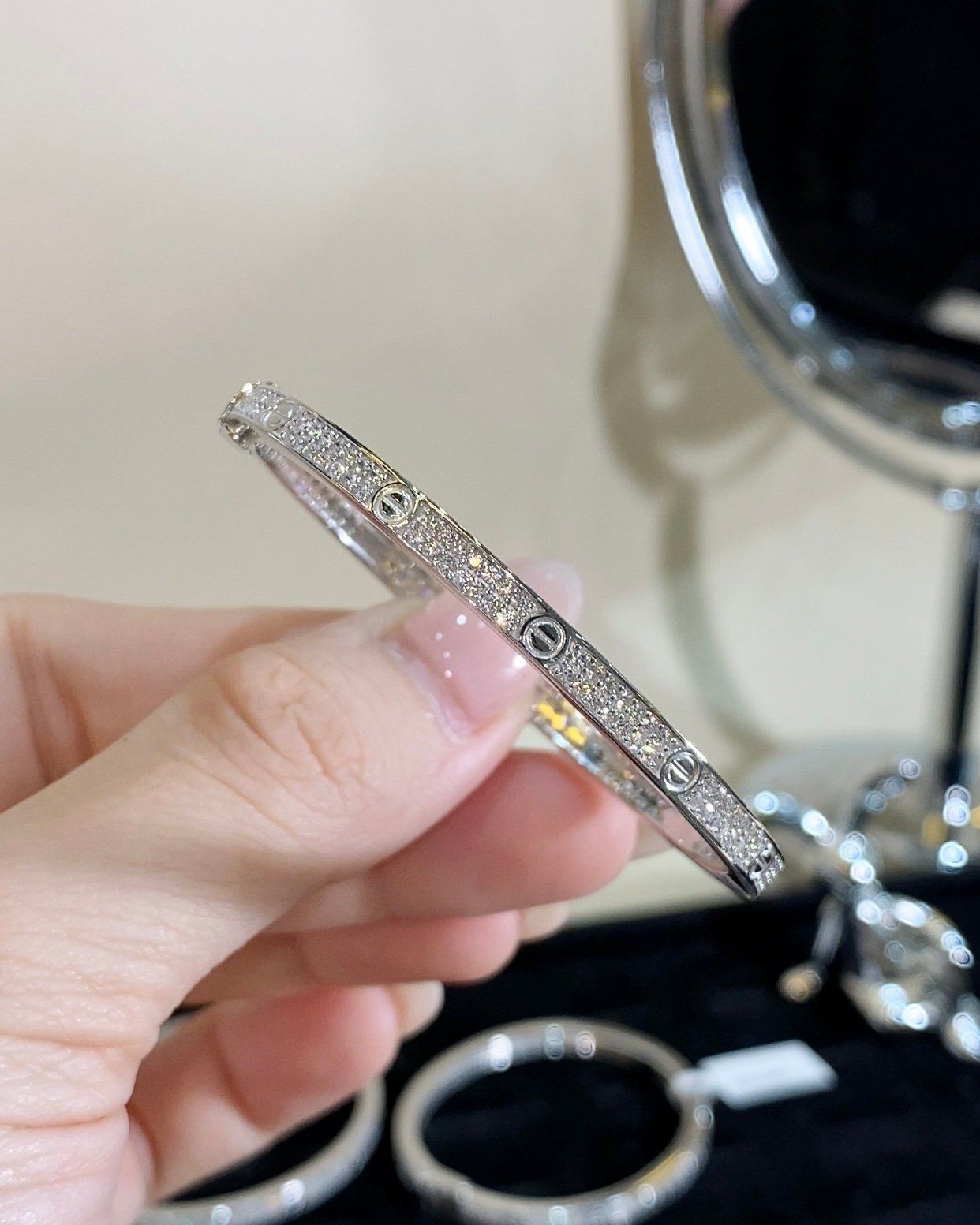  B958 Vòng tay Cartier 