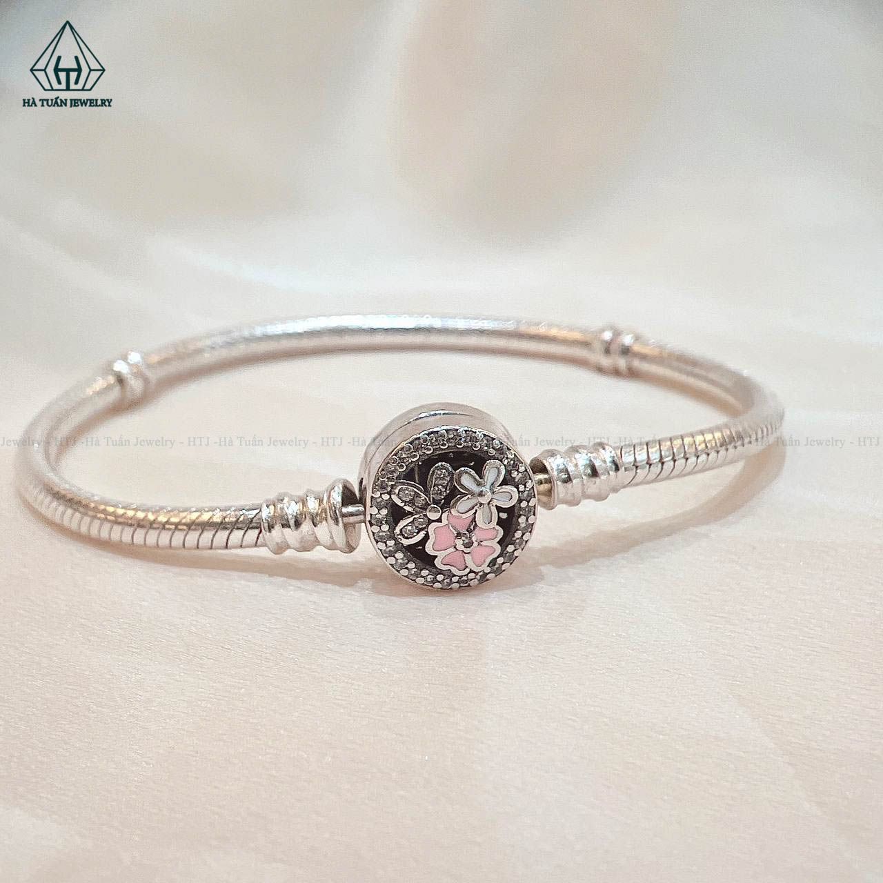  BP046 Vòng pan mềm tròn hoa 