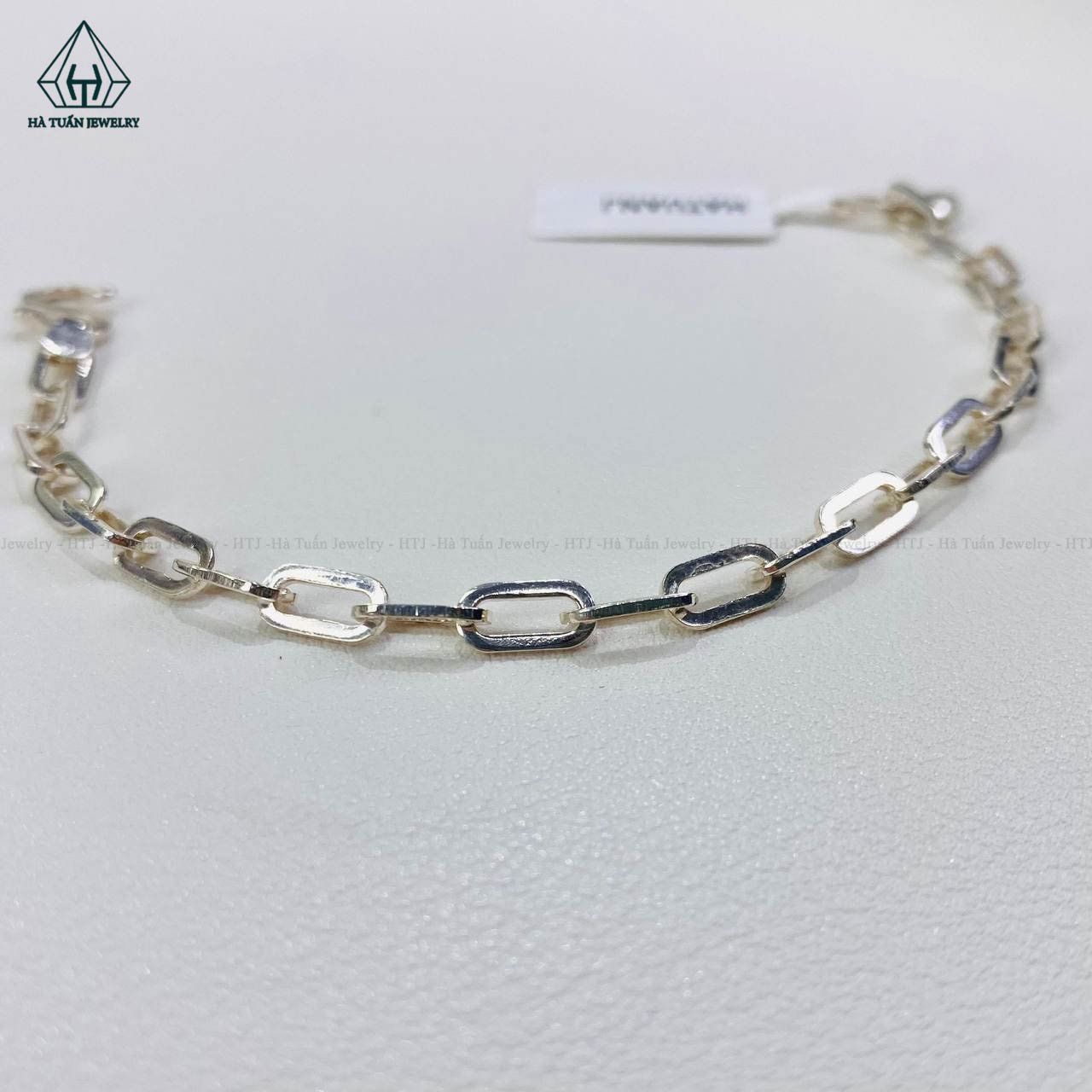  BB050 Lắc tay mắt xích 
