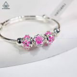  BB092 Vòng tay bé hoa anh đào 