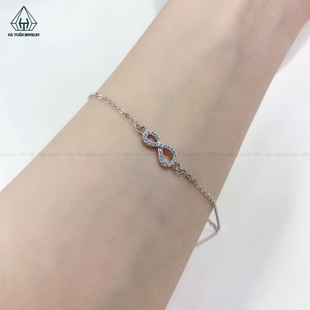  A422 Lắc chân vô cực 
