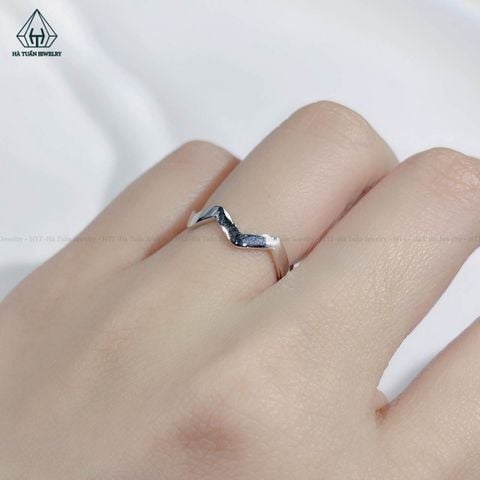 R955 Nhẫn nữ trơn