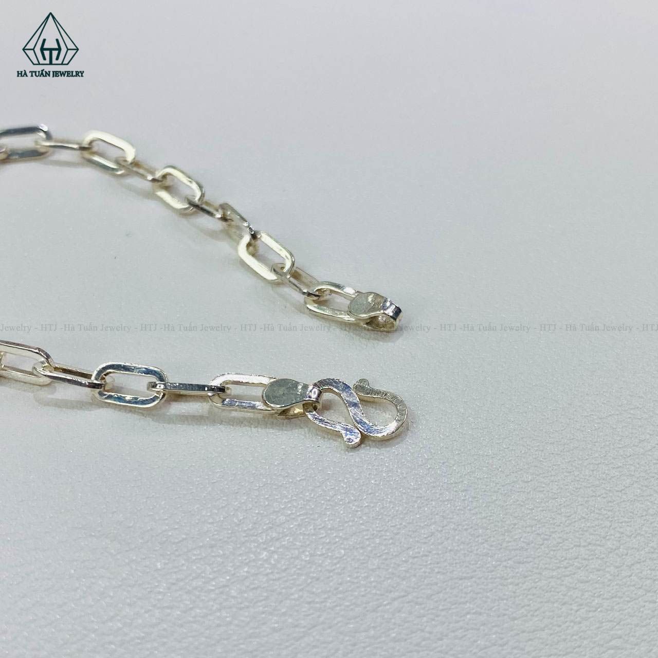  BB050 Lắc tay mắt xích 