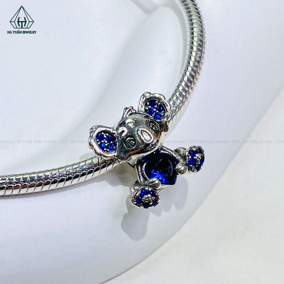  C510 Charm gấu koala ôm trái tim 