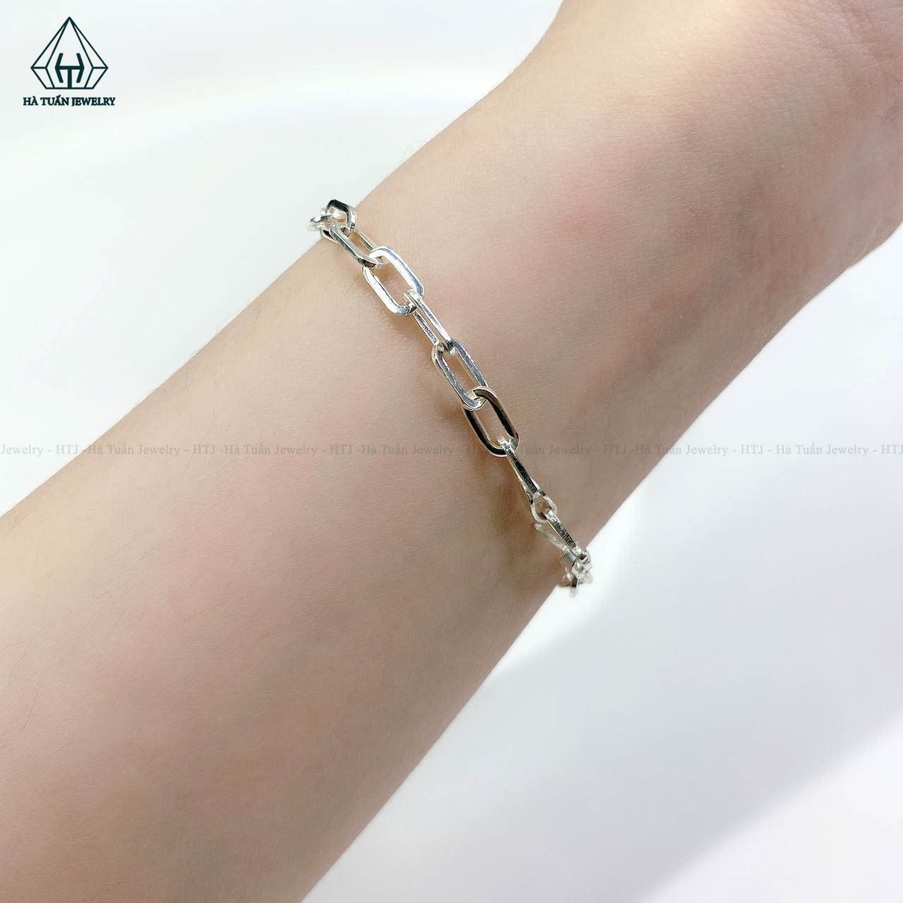  BB050 Lắc tay mắt xích 