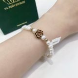  PE002 Vòng ngọc trai phối charm hoa sen 