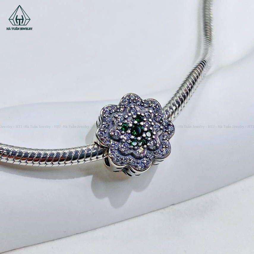  C514 Charm hoa viền đôi 