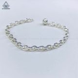  BB063 Lắc tay em bé 