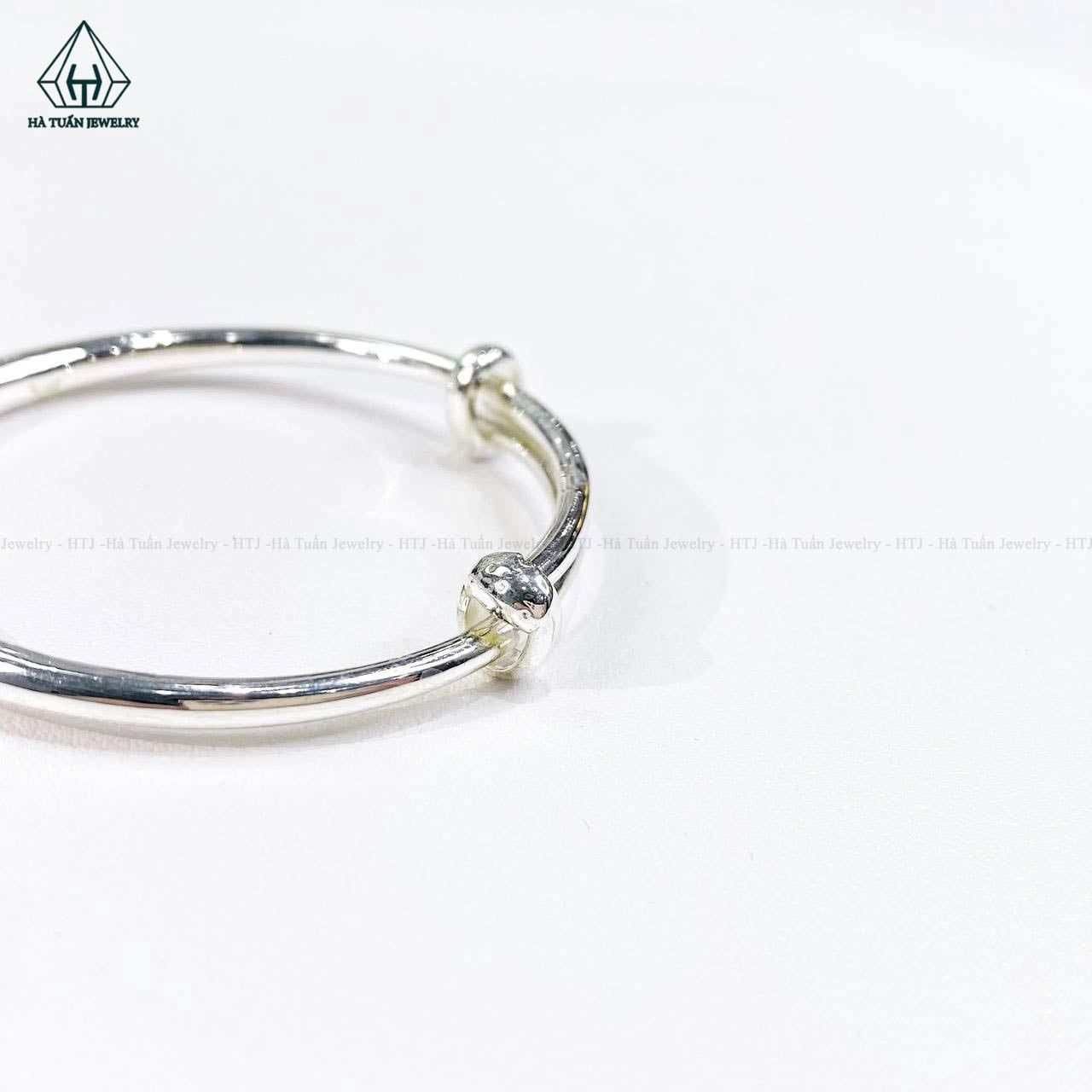  BB084 Vòng tay bé LUCKY BABY 