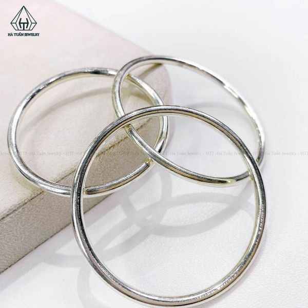  BB068 Vòng cứng trơn bạc đặc 
