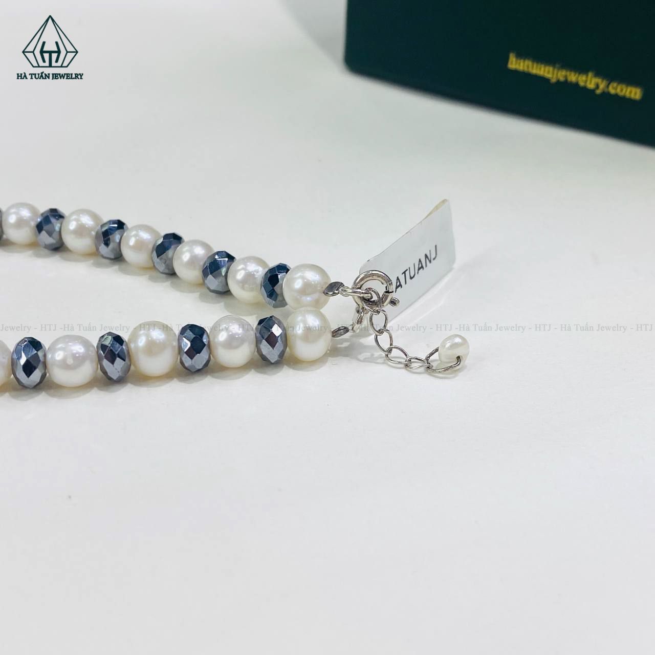  PE005 Vòng ngọc trai phối pha lê 