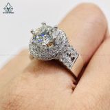  RX485 8mm Nhẫn nữ mặt tròn phối tấm baguette 