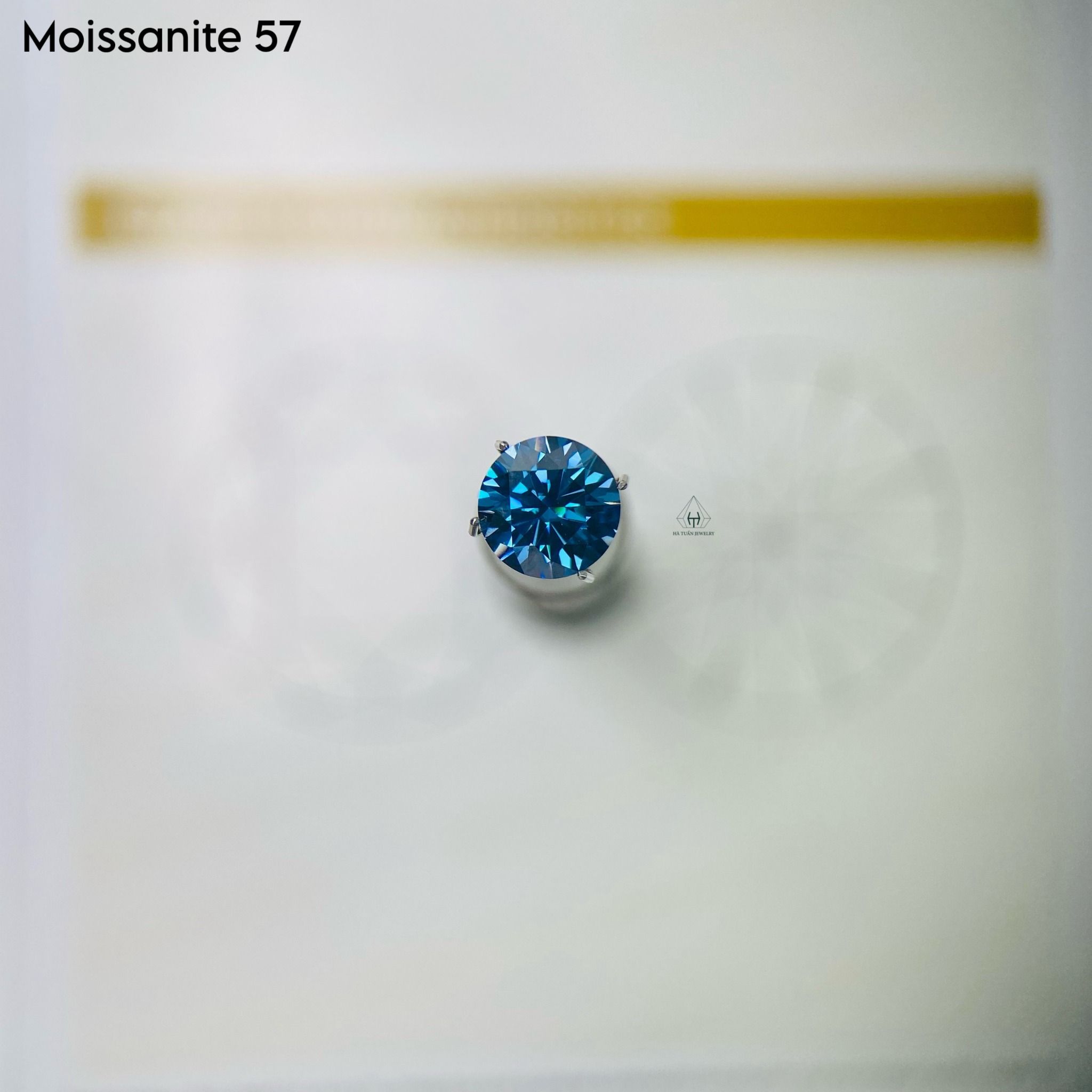  Moissanite Blue MB57 