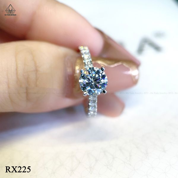  RX225 Full Moissanite 7mm 