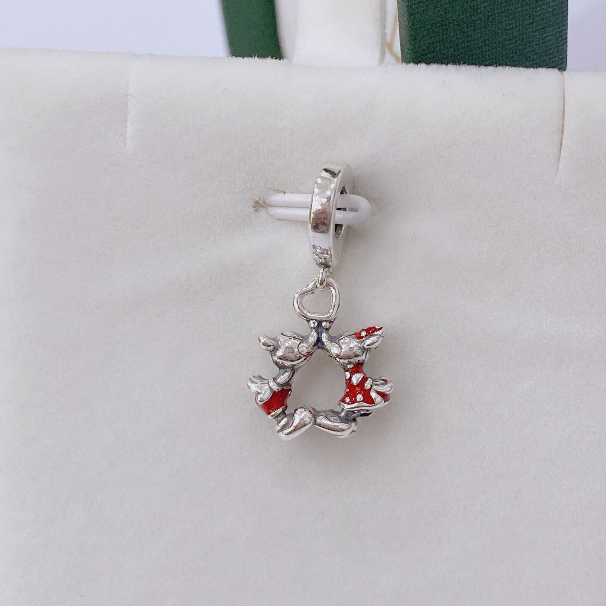  C427 Charm treo Mickey & Minnie 