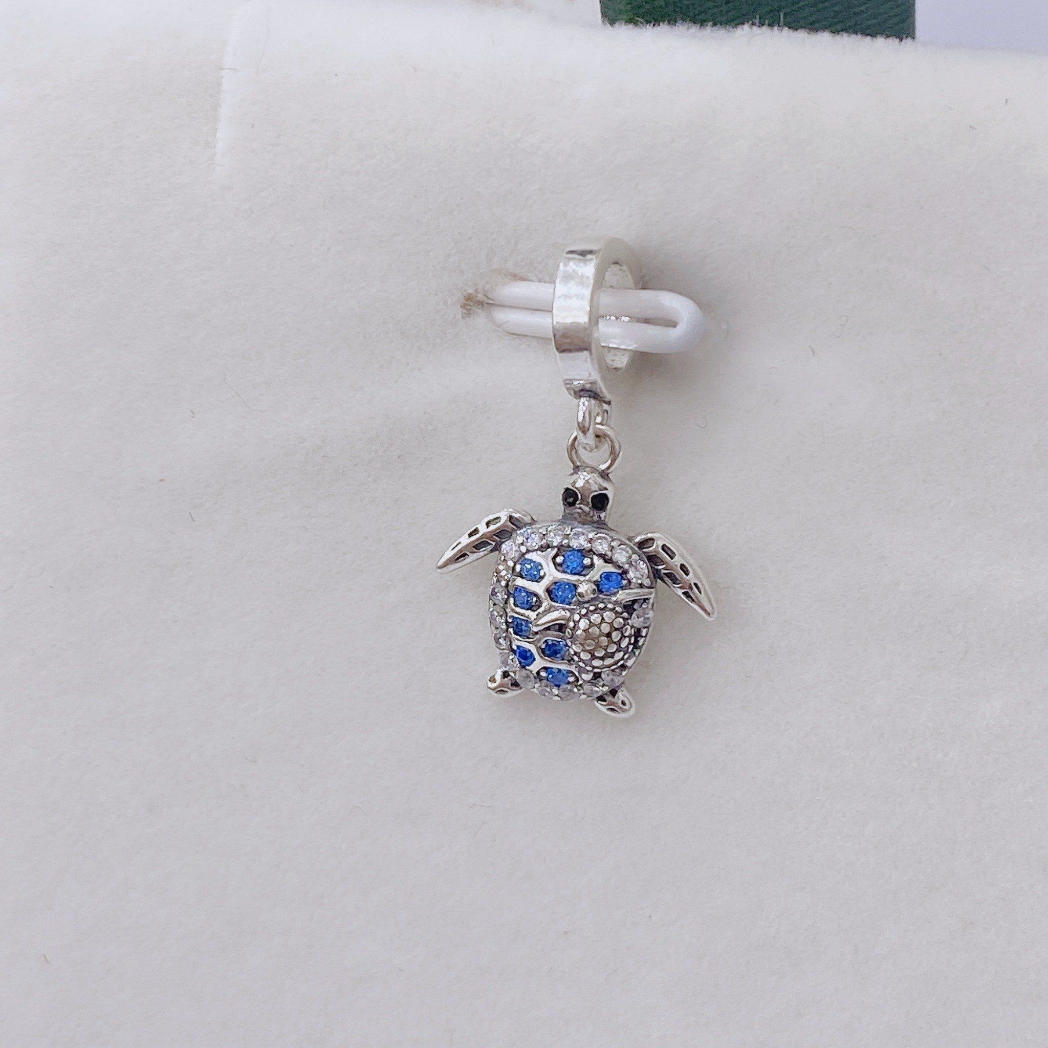  C406 Charm rùa đôi xanh dương 
