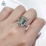  R980 Nhẫn nữ Emerald vàng 10*14mm 