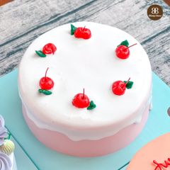 BÁNH KEM MÀU HỒNG