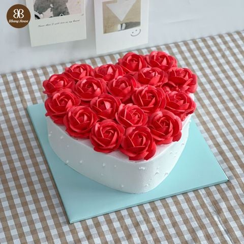  BÁNH KEM TRÁI TIM HOA HỒNG 