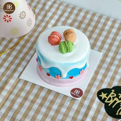 BÁNH KEM MÀU XANH HỒNG