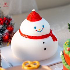BÁNH KEM HÌNH NGƯỜI TUYẾT