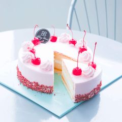 Bánh Kem Cherry Dâu