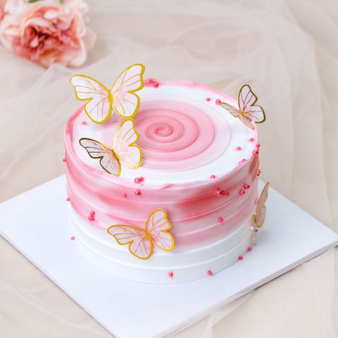  BÁNH KEM CÁNH BƯỚM MÀU HỒNG 