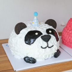 BÁNH KEM HÌNH GẤU TRÚC