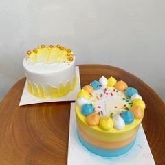 Bánh Kem Màu Vàng
