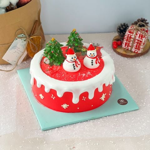  BÁNH KEM NOEL HÌNH NGƯỜI TUYẾT 