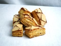 Bánh Italia Caramel ( Bánh xốp)