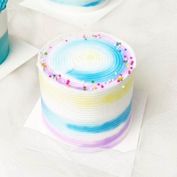 Bánh Kem Màu Xanh Ombre