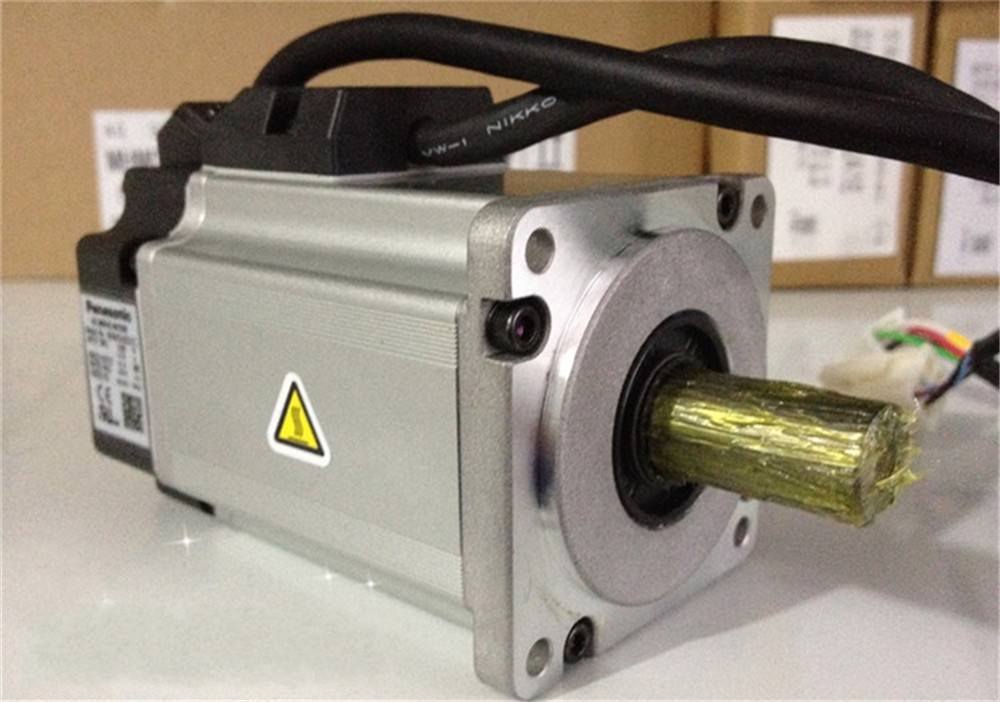 Servo motor Panasonic MSMD082G1C – ampeshop Servo motor Panasonic MSMD082G1C – ampeshop