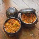  Hũ gốm - Nghệ nhân Chơn Nguyễn 